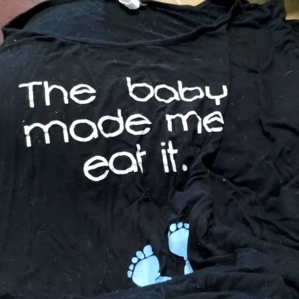 Maternity t shirt